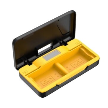 Digitek (DUC-022 NP FZ100) Dual Battery Charger for NP-FZ100 Batteries & SD Card Holder with Power Bank Function