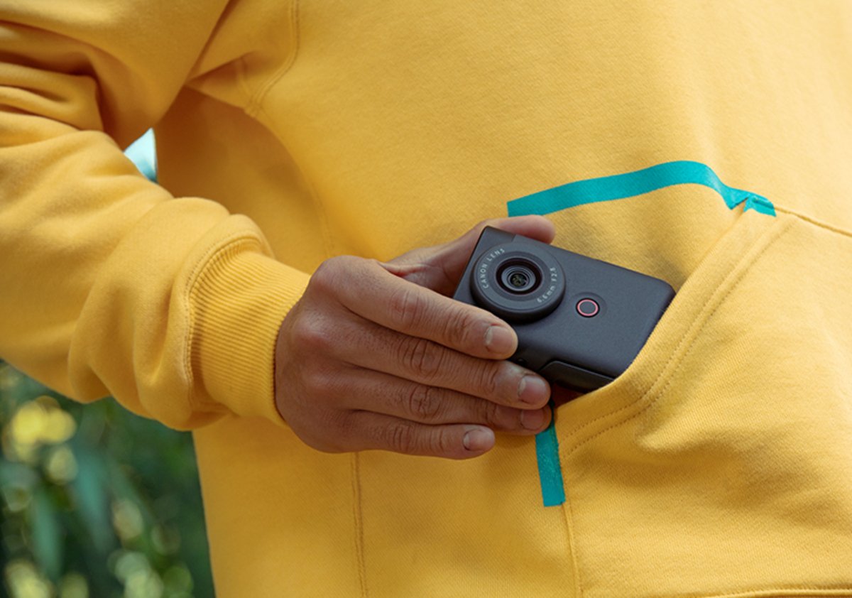 Canon PowerShot V10 Vlog Camera (Black) – Design Info