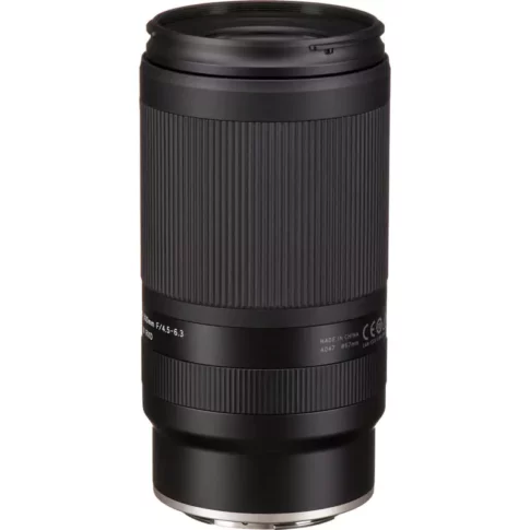 Tamron 70-300mm f4.5-6.3 Di III RXD Lens for Nikon Z (2) Tamron 70-300mm f4.5-6.3 Di III RXD Lens for Nikon Z (2)