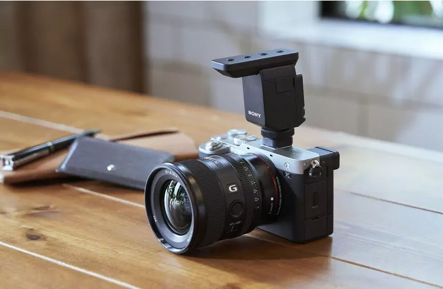 デジタルカメラ SONY ECM-B10 Sony ECM-B10 Compact Camera-Mount Digital Shotgun Microphone