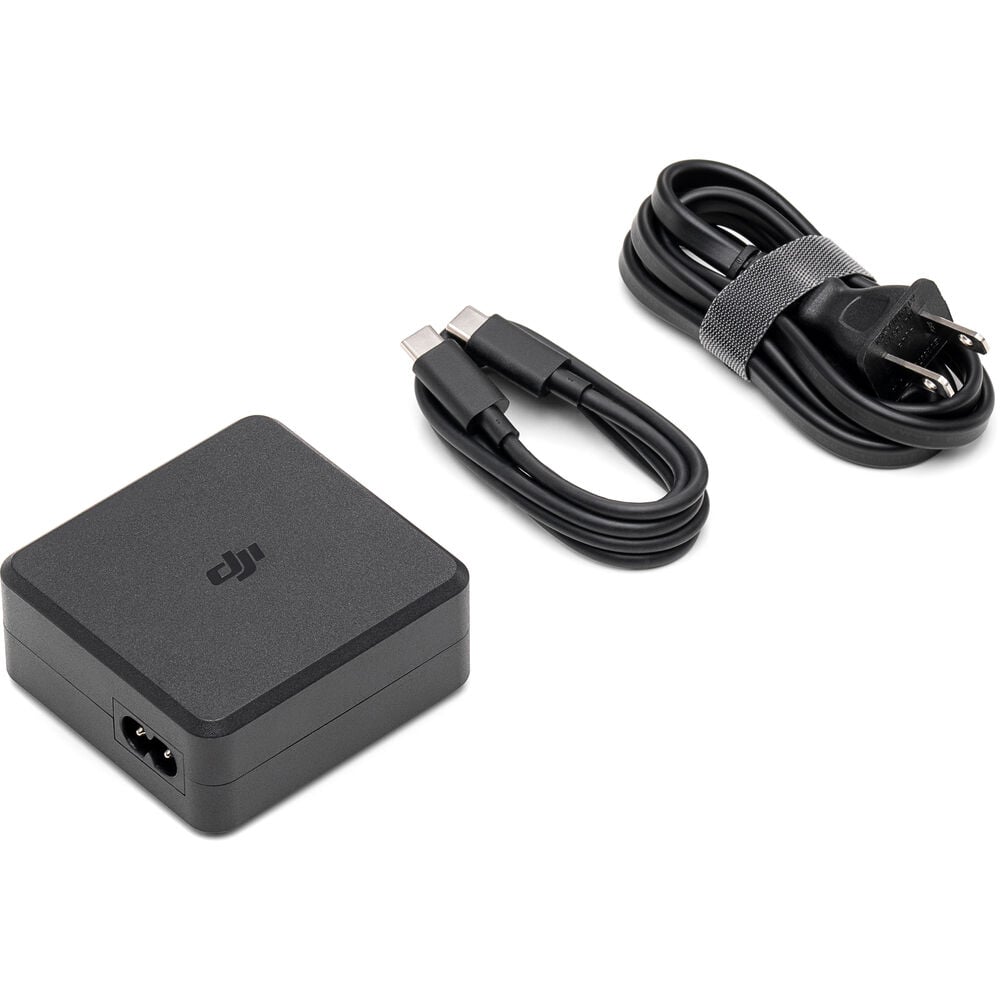 DJI 65W Portable USB Charger 4