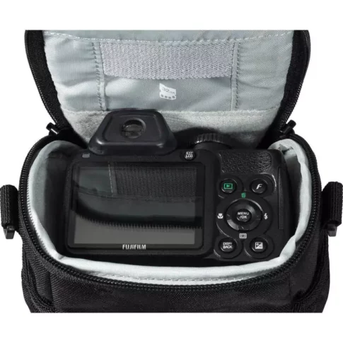 Lowepro Adventura SH 100 II Shoulder Bag (Black) (9) Lowepro Adventura SH 100 II Shoulder Bag (Black) (9)