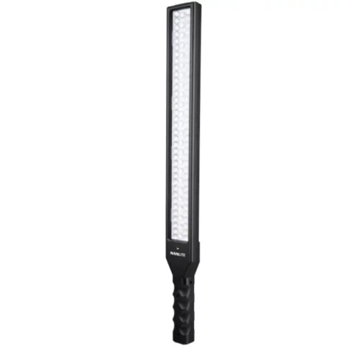 Nanlite MixWand 18II RGBWW Wand Light with Barn Door (9) Nanlite MixWand 18II RGBWW Wand Light with Barn Door (9)