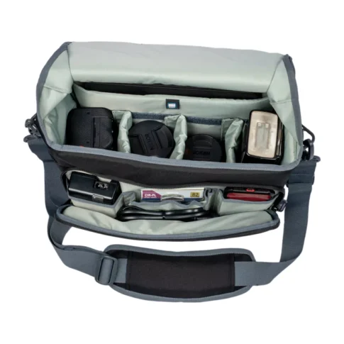 Photron Shoulder Bag Event Messenger 150 (Black) (3) Photron Shoulder Bag Event Messenger 150 (Black) (3)