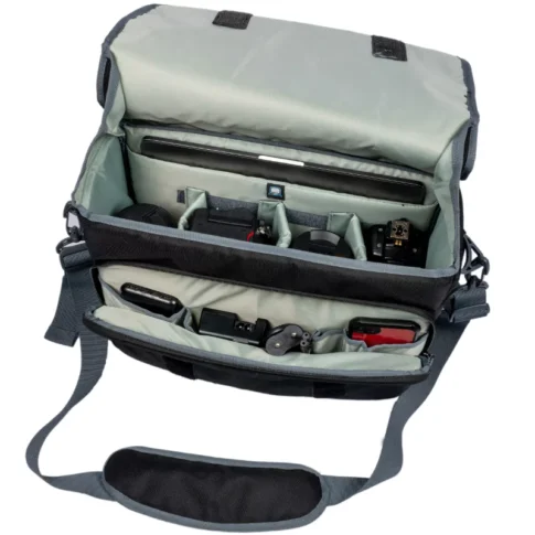 Photron Shoulder Bag Event Messenger 250 (Black) (3) Photron Shoulder Bag Event Messenger 250 (Black) (3)