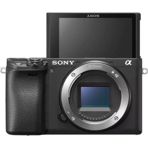 Sony a6400 Mirrorless Camera with 18-135mm f3.5-5.6 Lens (5) Sony a6400 Mirrorless Camera with 18-135mm f3.5-5.6 Lens (5)