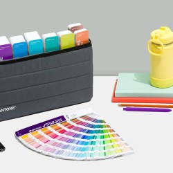 Pantone Portable Guide Studio GPG304A | Graphic Designers Complete Set, 2022 Edition