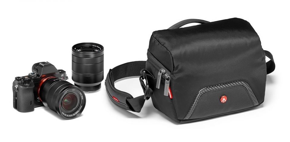 Manfrotto Advanced Camera Shoulder Bag Compact 1 for CSC, Rain Cover MB MA-SB-C1