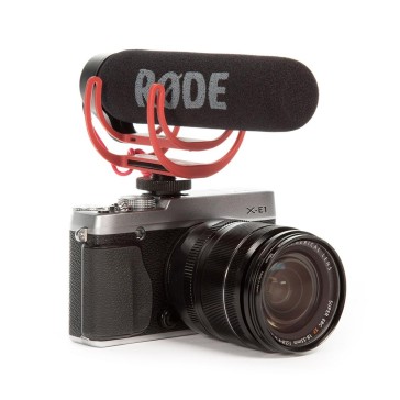Rode Videomic Go Lightweight on Camera Mount Shotgun Microphone with Rycote Lyre Shock Mount