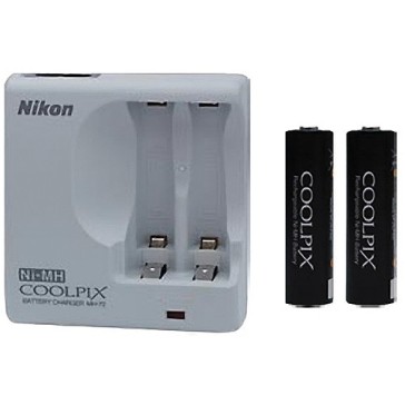 Nikon EN-MH2-B2/MH-72 NiMH AA Batteries & Charger Kit, NIENMH2B2K